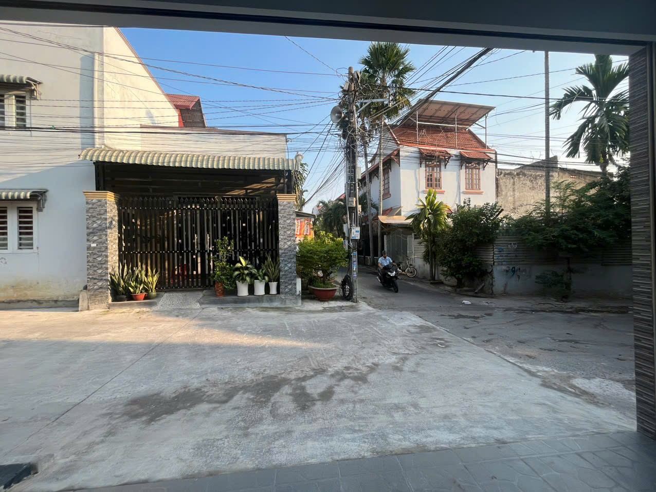 Nhà căn góc Tam Hiệp – mới hoàn thiện – ảnh 4
