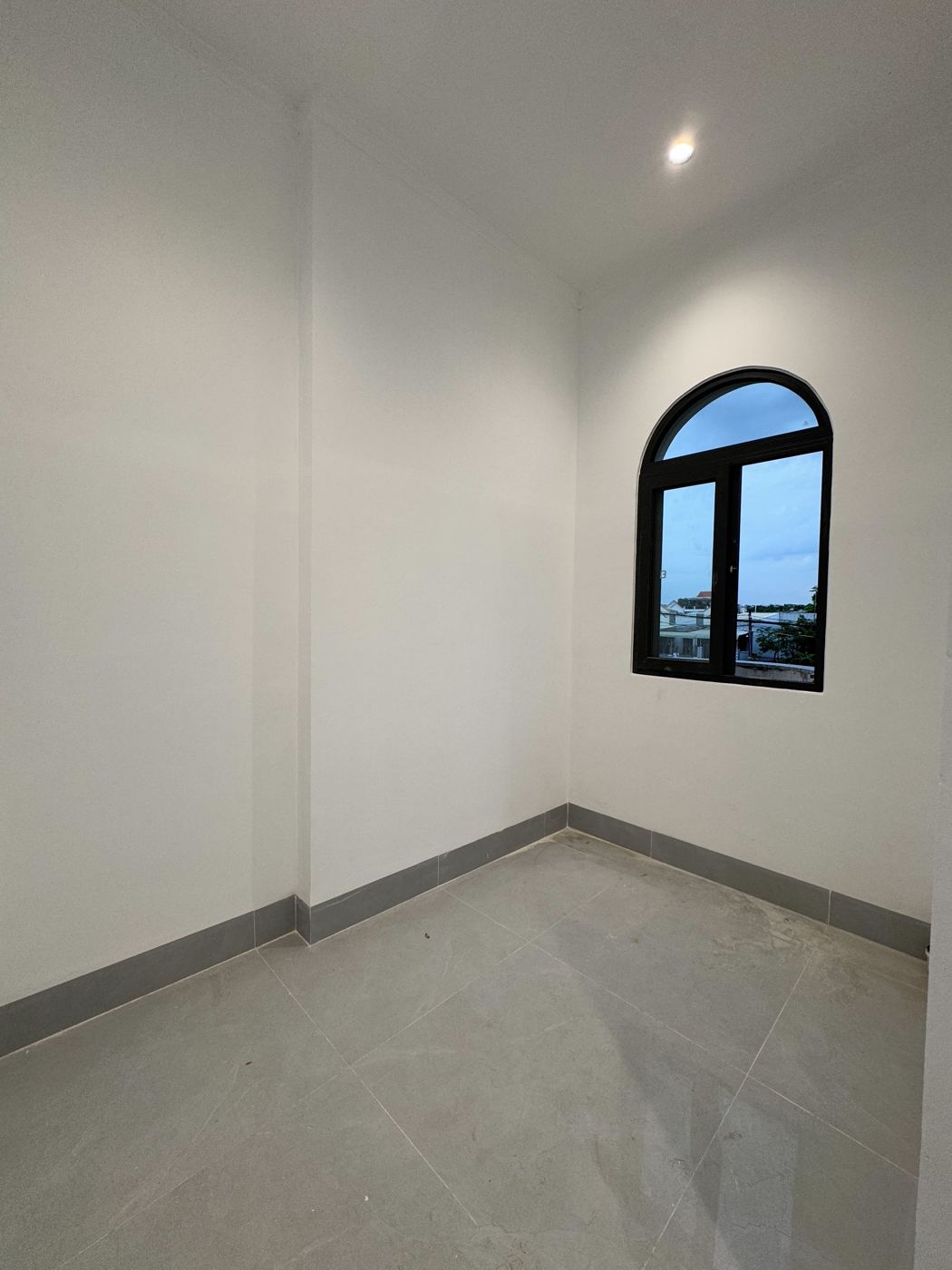 Nhà mới hoàn thiện Tân Hiệp – thiết kế hiện đại – ảnh 9