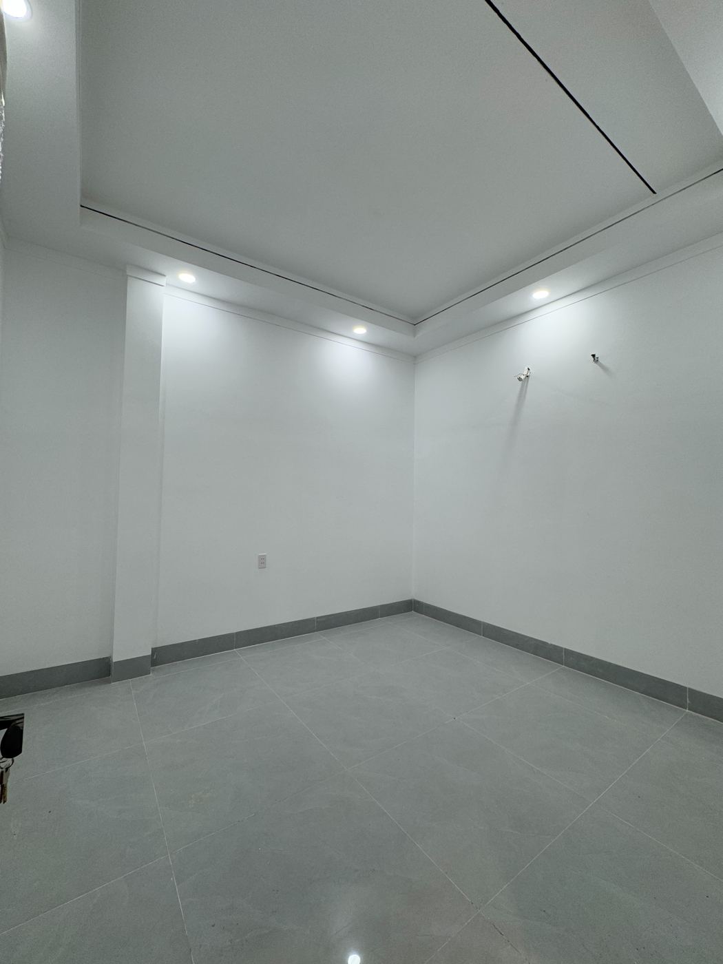 Nhà mới hoàn thiện Tân Hiệp – thiết kế hiện đại – ảnh 11