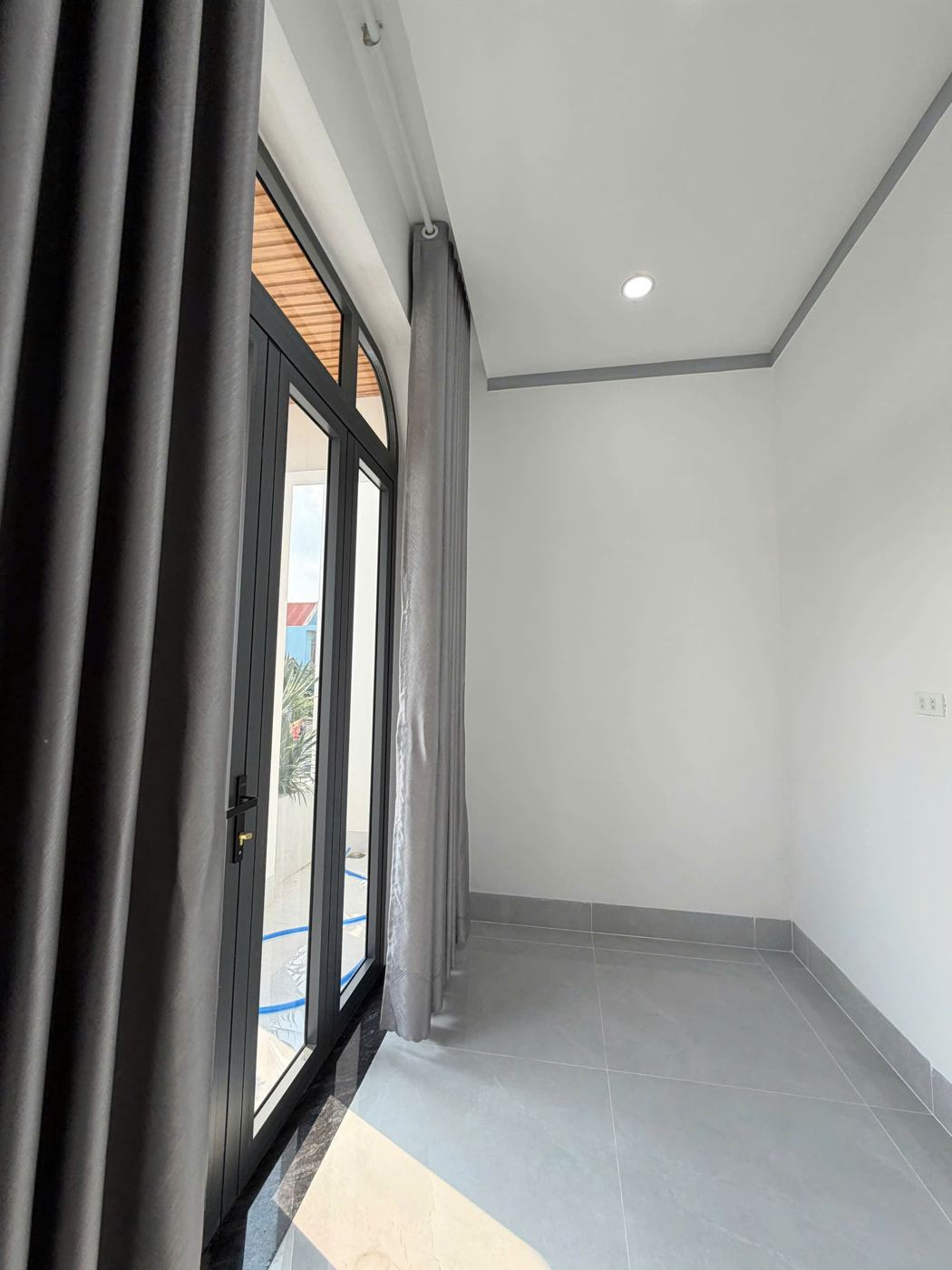 Nhà phố mới xây khu Tỉnh Đội – có căn góc – ảnh 4