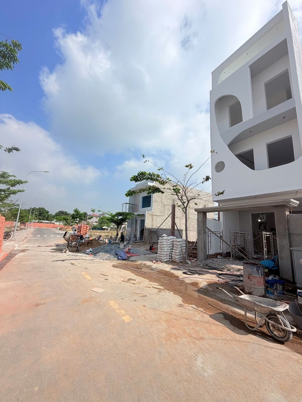 Nhà phố 1 trệt 2 lầu KDC tái định cư Bửu Hòa – ảnh 7