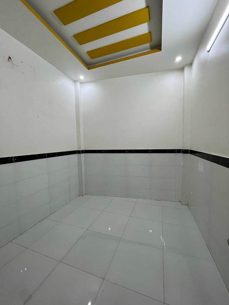 Cho thuê nhà nguyên căn – đường Hoàng Bá Bích – ảnh 2