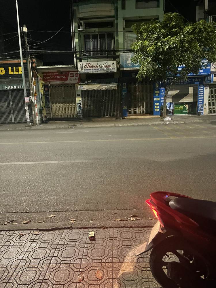 Cho thuê mặt bằng kinh doanh mặt tiền – đường CMT8 – ảnh 2