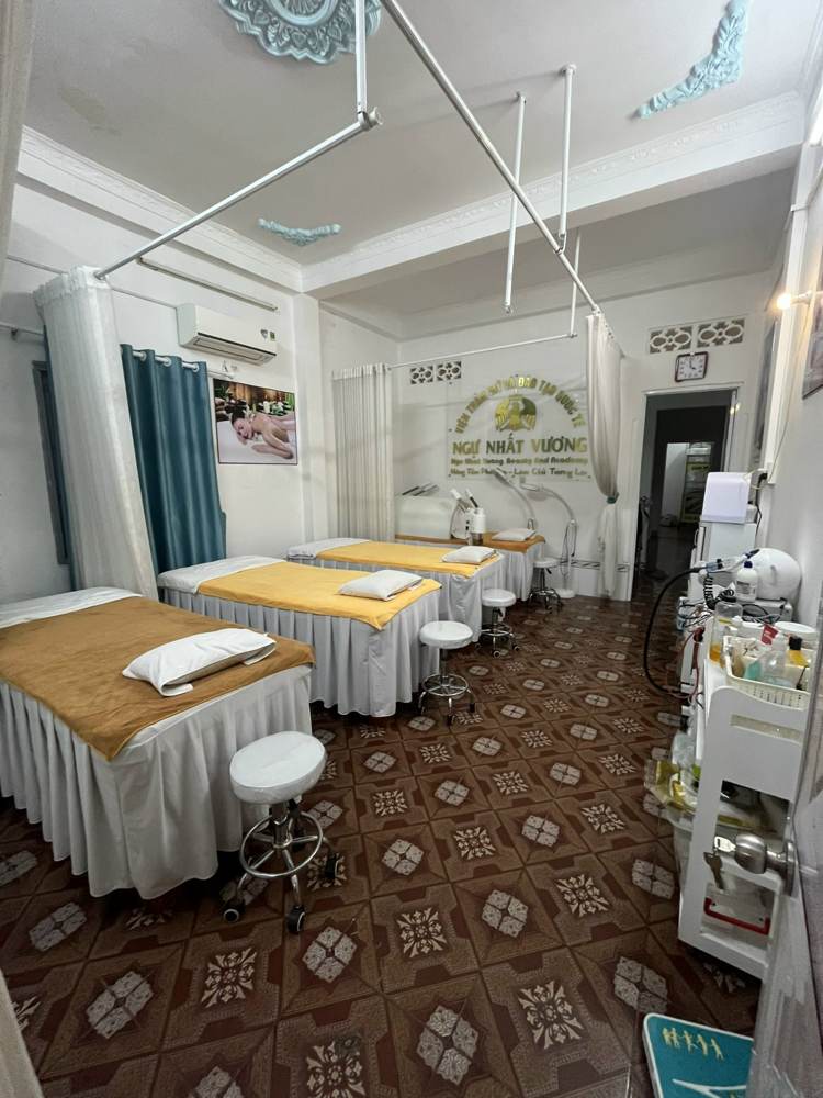 Sang nhượng mặt bằng kinh doanh – đường Đồng Khởi – ảnh 2