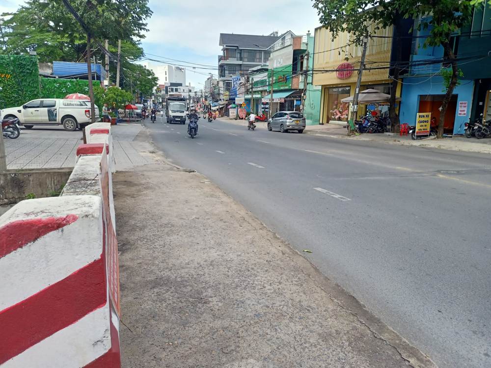 Bán nhà – đường Phạm Văn Thuận – ảnh 3